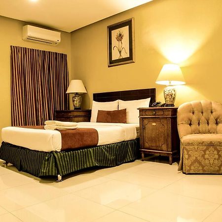 Dreamwave Hotel Lemery Экстерьер фото
